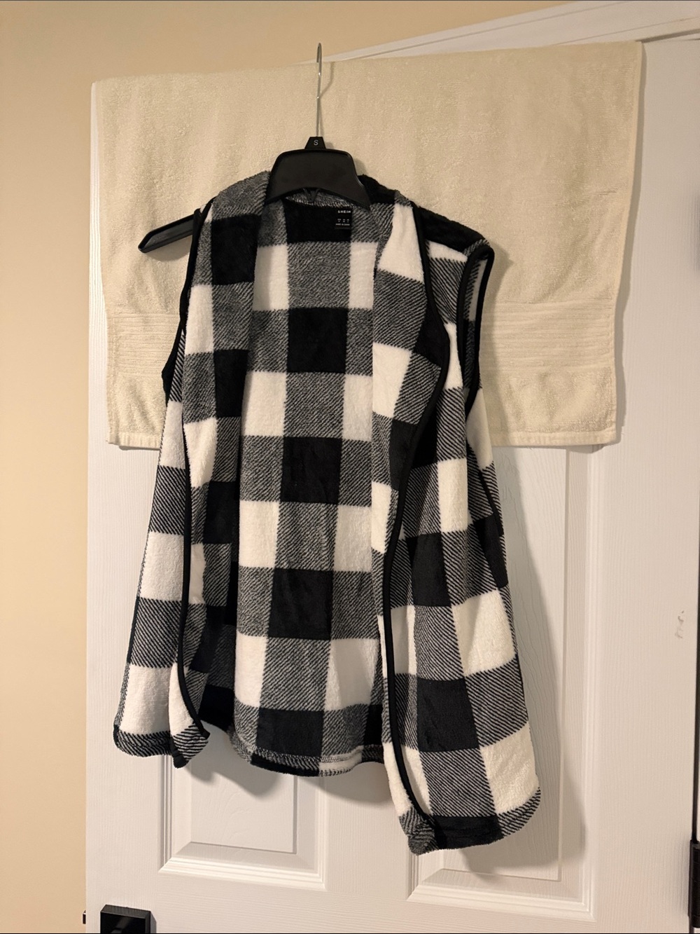 Cozy Black & White Buffalo Check Hooded Vest - Women